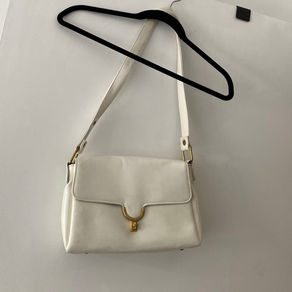 Handbags - Vintage woman’s purse
